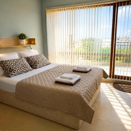 River Park 603 Апартамент *