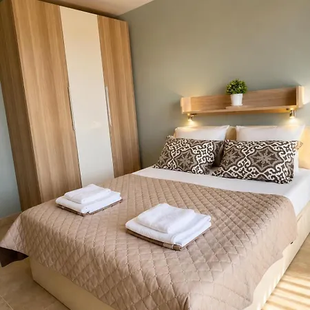 River Park 603 Апартамент *